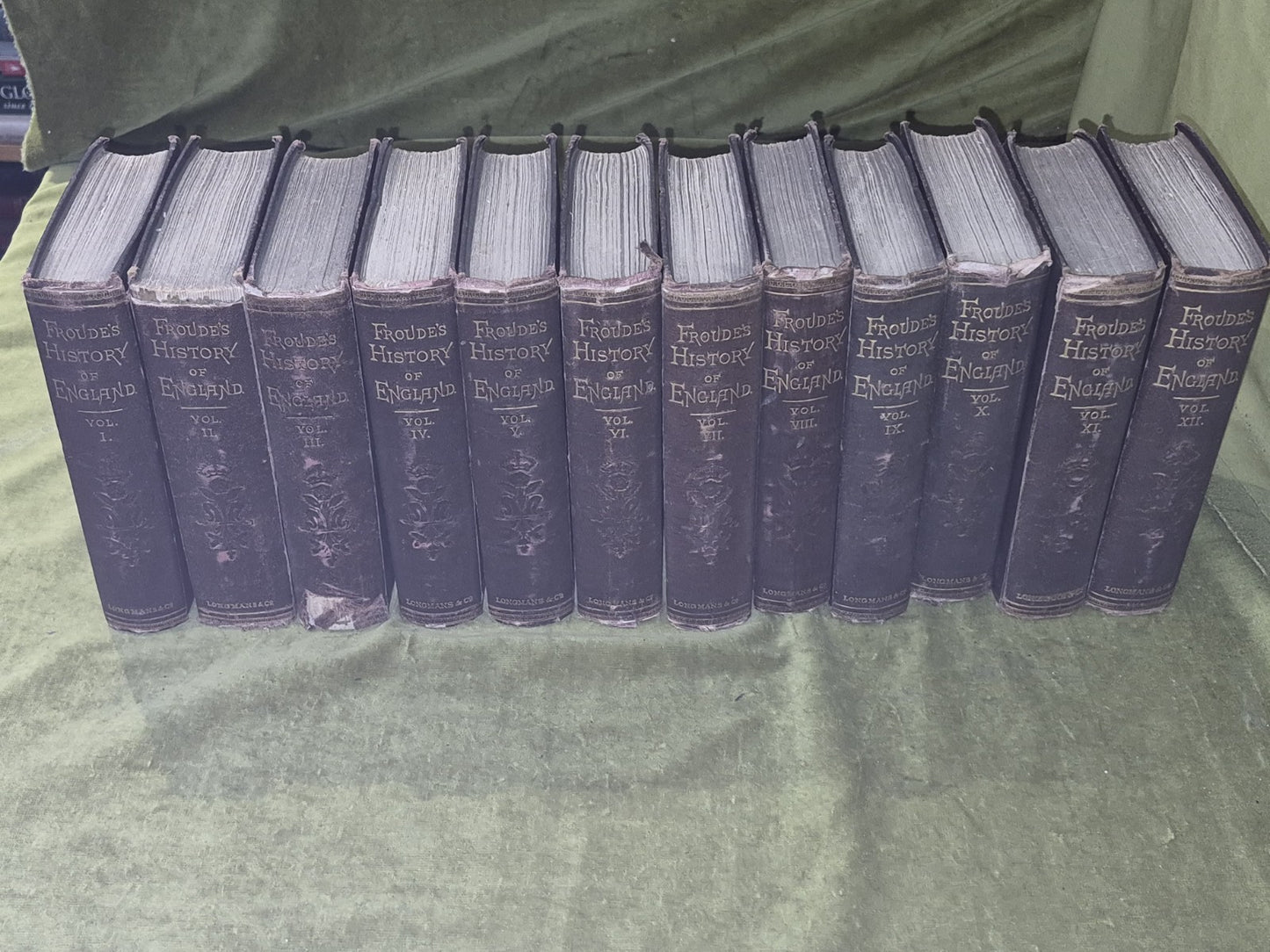 Froude's History of England in 12 Volumes - Longmans 18700