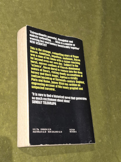 Doctor Mirabilis Roger Bacon James Blish 1976 Panther Books2