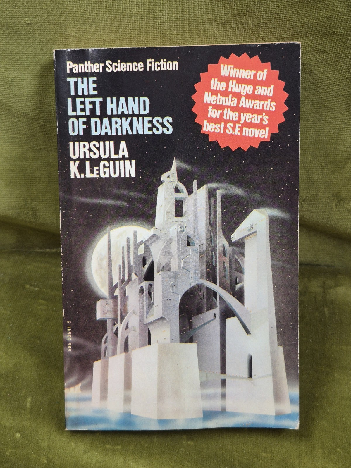 The Left Hand of Darkness Ursula K LeGuin 1973 First UK Edition Paperback 0