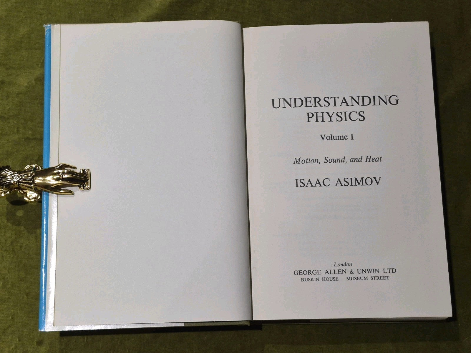 Isaac Asimov UNDERSTANDING PHYSICS 3 Volume Set 1966 HC DJ (side page stains)3