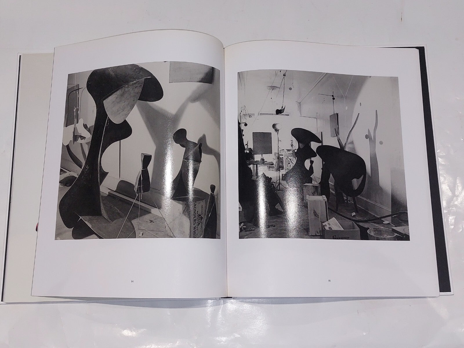 The Surreal Calder by Mark Rosenthal, Francisco Calvo Serraller (2006) Hb Book2