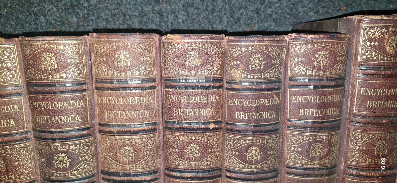 Encyclopedia britannica Tenth Edition 10th The New Volumes To Ninth 9th & Maps4