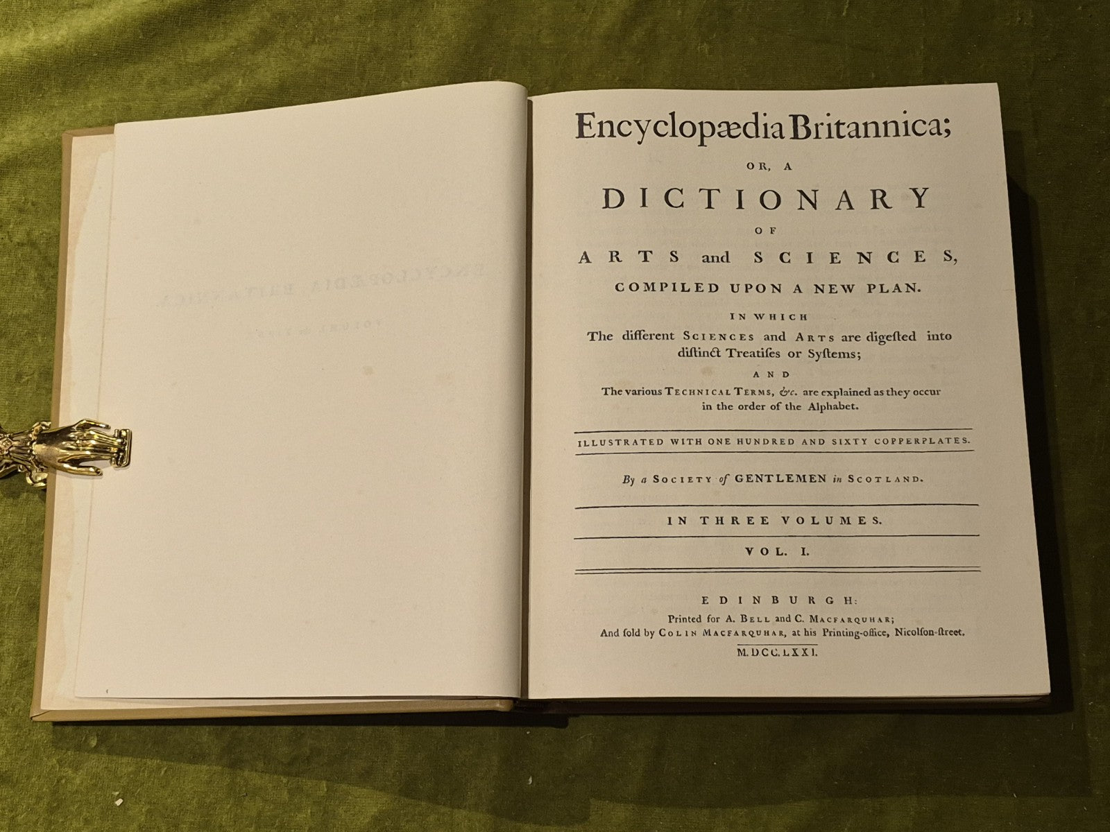 Encyclopedia Brittanica 1st Ed Facsimile in 3 Vols Leatherbound in Mahogany Case12