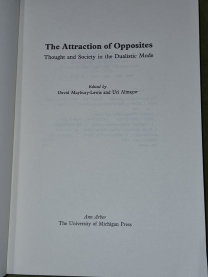 The Attraction of Opposites: Thought and Society in the Dualistic Mode 3