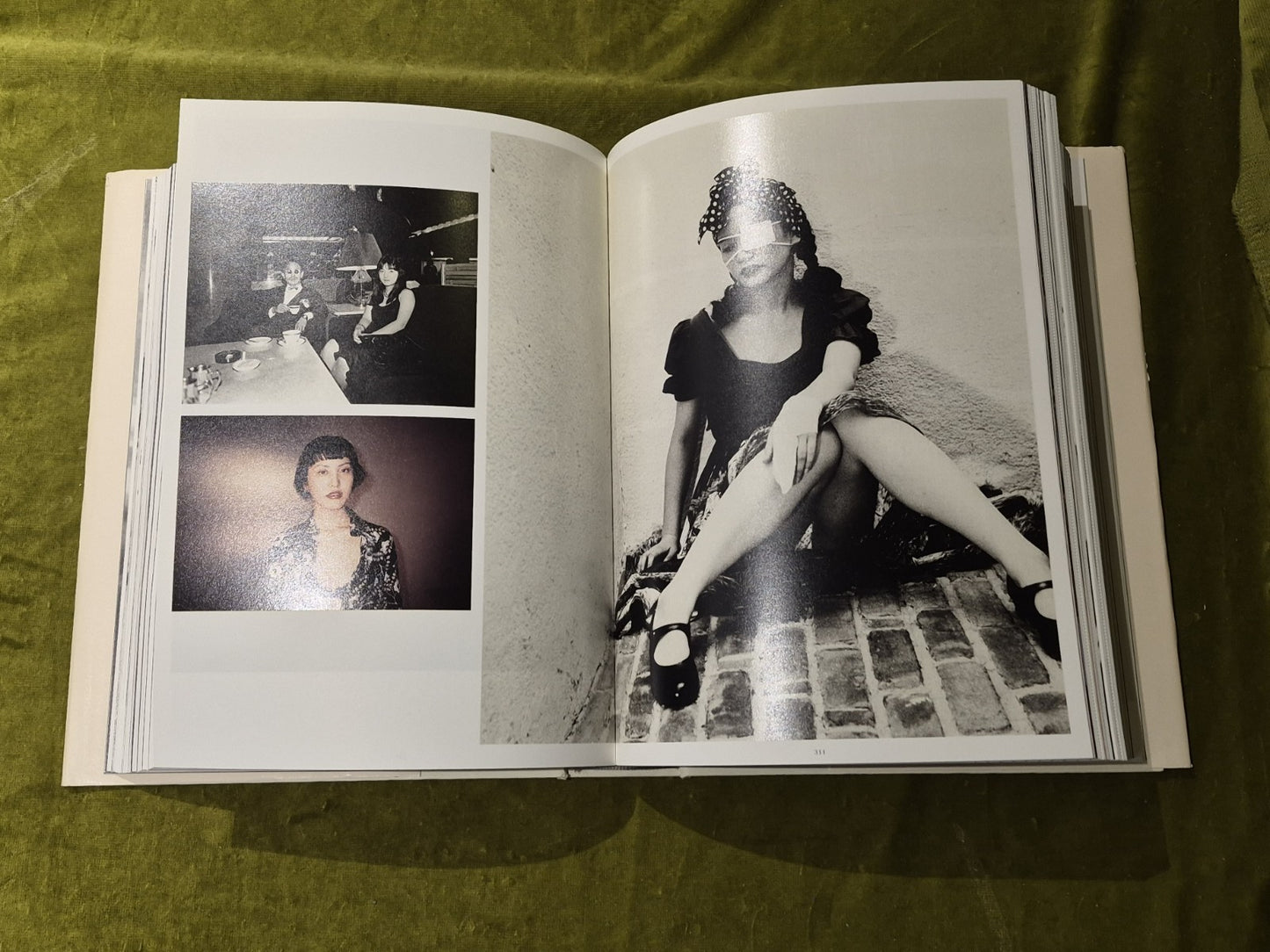 Nobuyoshi Araki "SELF LIFE DEATH" 2005 Hardback English Version7