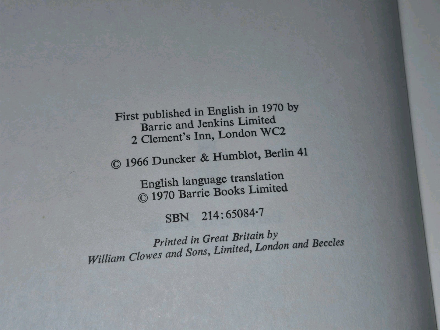 The History of Diamond Production and the Diamond Trade (1966) Godehard Lenzen7