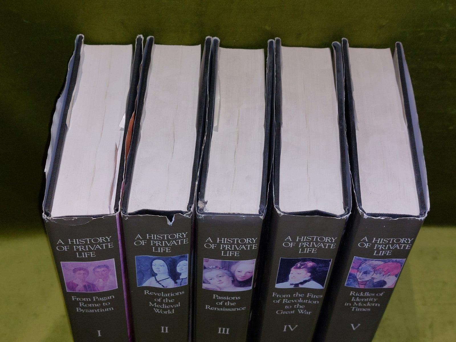 A History of Private Life Complete 5 Volume Set: Belknap Harvard (1987)1