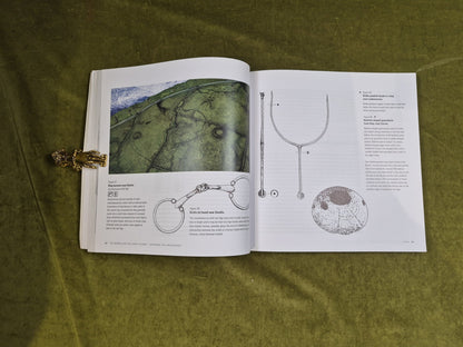 Carleton Jones The Burren and Aran Islands : Exploring Archaeology 2006 Collins5