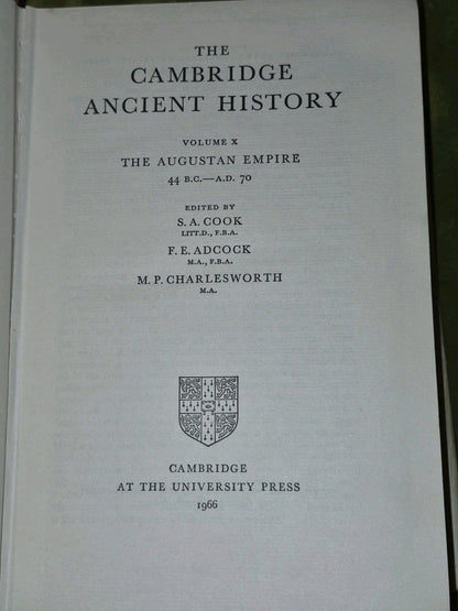 The Cambridge Ancient History (1966) Volumes X XI, 10 and 115