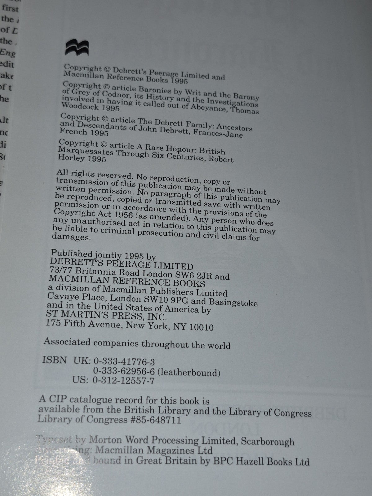 Debrett's Peerage & Baronettage (1995) Kidd and Williamson4