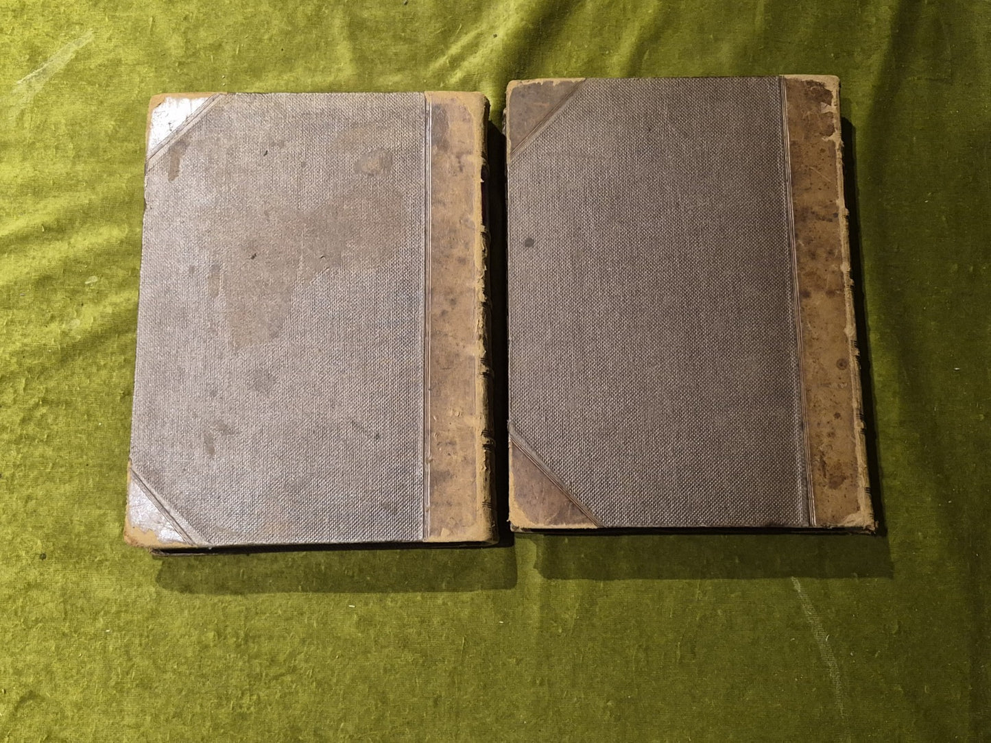 Cassell's Household Guide - 4 Volumes in 2 Half-leather early print2