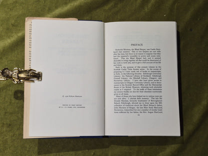 The Blind Harper: The Songs of Roderick Morison and his Music - William Matheson5