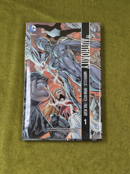 The Authority Volume 1 Warren Ellis Bryan Hitch Paul Neary 2013 HB DJ0