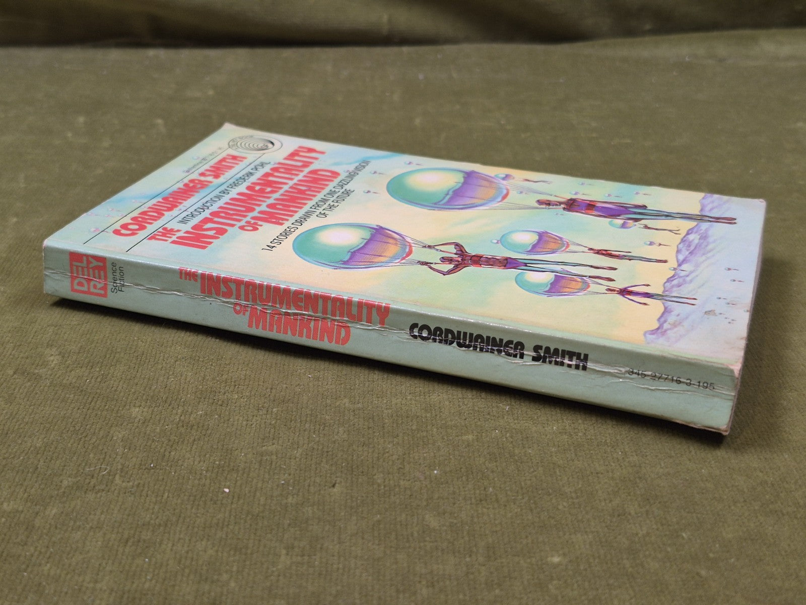 The Instrumentality of Mankind by Cordwainer Smith 1979 PB 1st Edition3