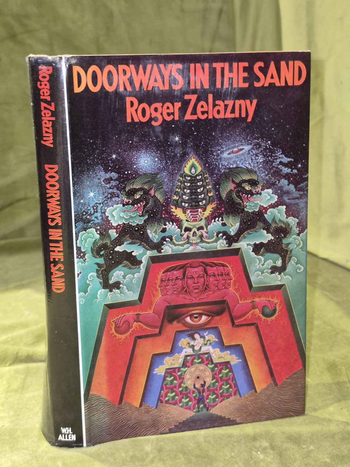 Doorways in the Sand Roger Zelazny 1977 First British Edition Ex-Library0