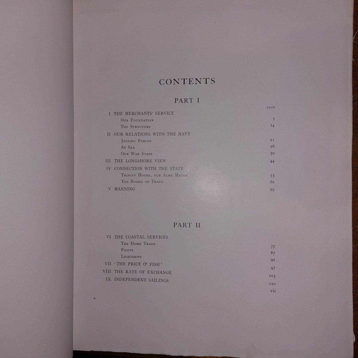 "MERCHANTMEN-AT-ARMS: THE BRITISH MERCHANTS' SERVICE IN THE WAR - Bone, David W"12