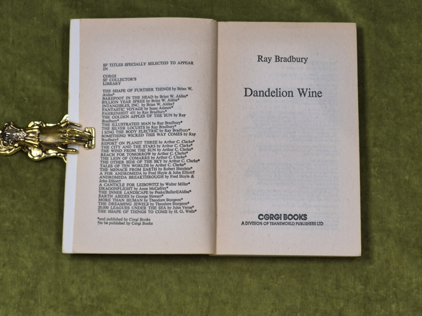 Dandelion Wine - Ray Bradbury , CORGI SF COLLECTOR’S LIBRARY 1975 Paperback3