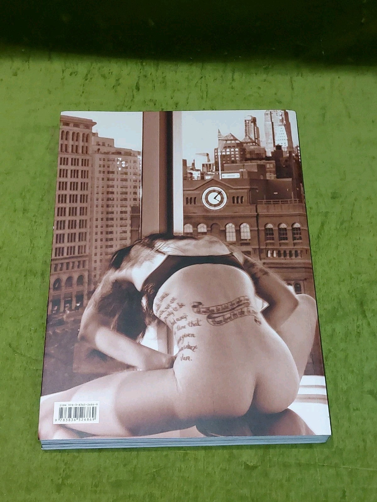 La Petite Mort by Santillo - Photography Erotica [Taschen] Pb Book2