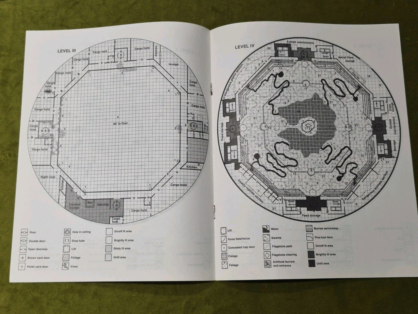 Realms Of Horror Adventure compilation for - AD&D - 19873