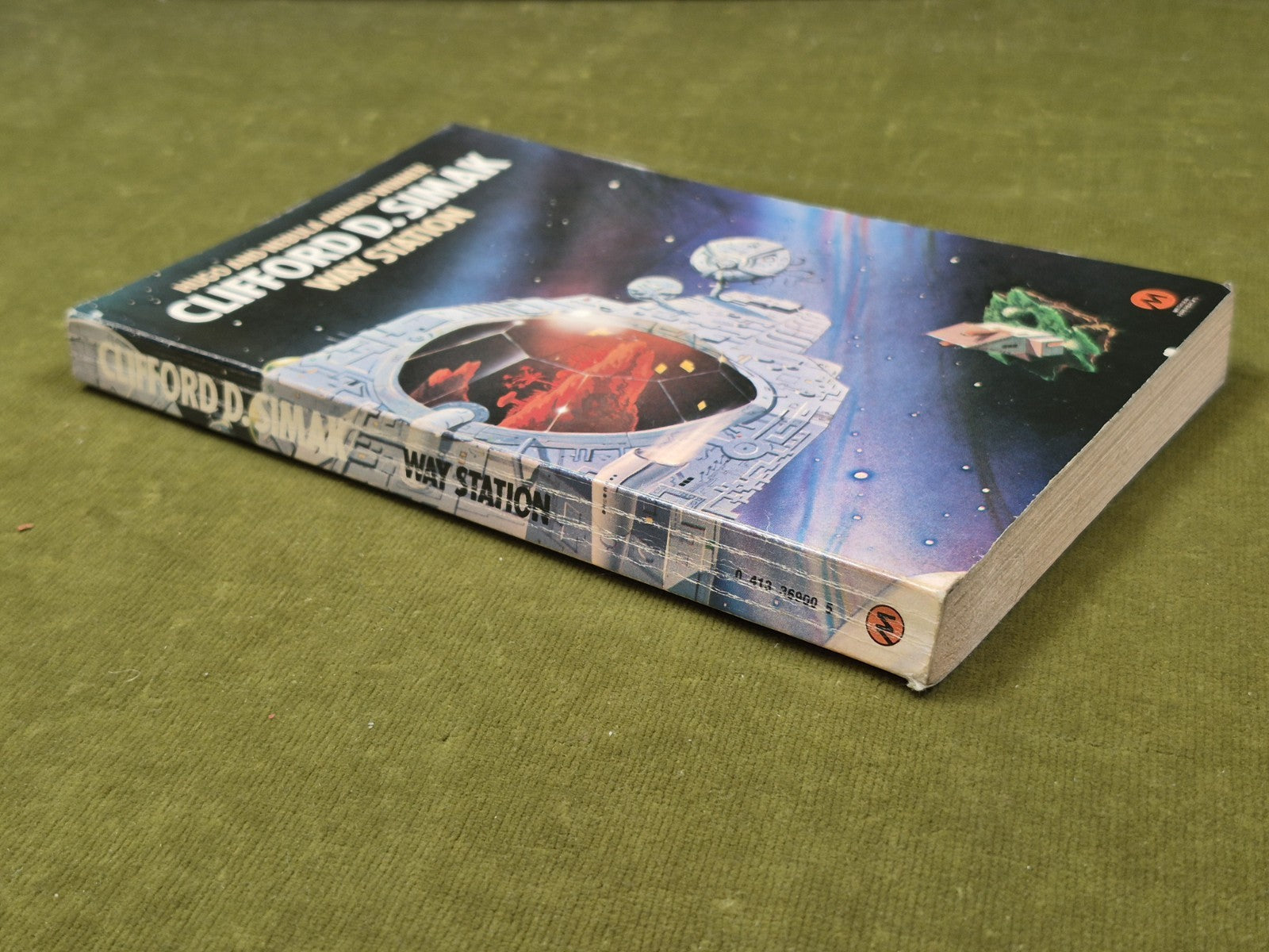 Way Station-Clifford D. Simak 1976 Methuen Paperback Good C22