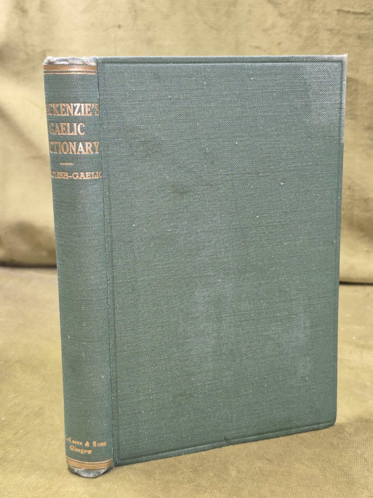 An English-Gaelic Dictionary 1950 John Mackenzie Alex MacLaren0