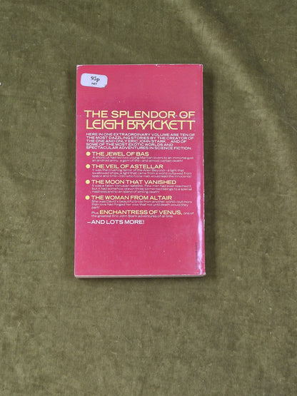The Beast of Leigh Brackett - ed. Edmond Hamilton , Del Rey 1977 Paperback1