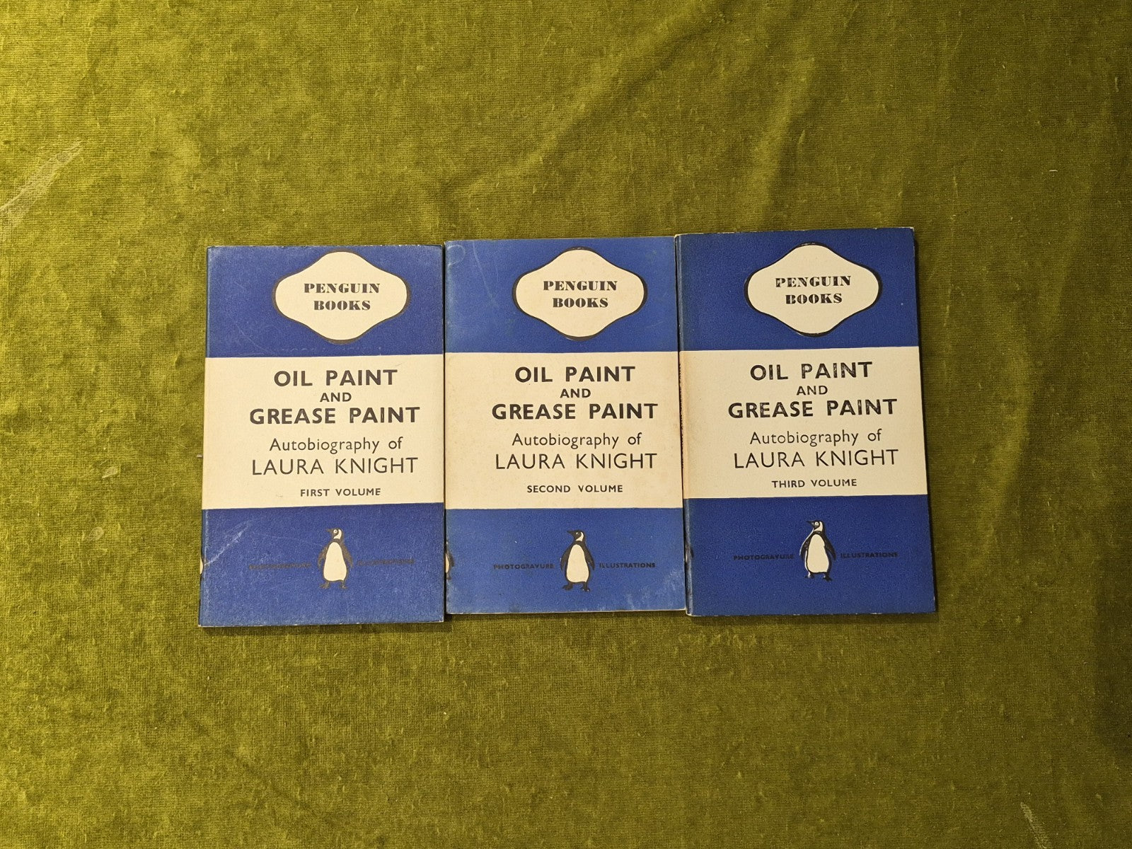 Oil Paint & Grease Paint Autobiograohy of Laura Knight in 3 Vols - Punguin 19410