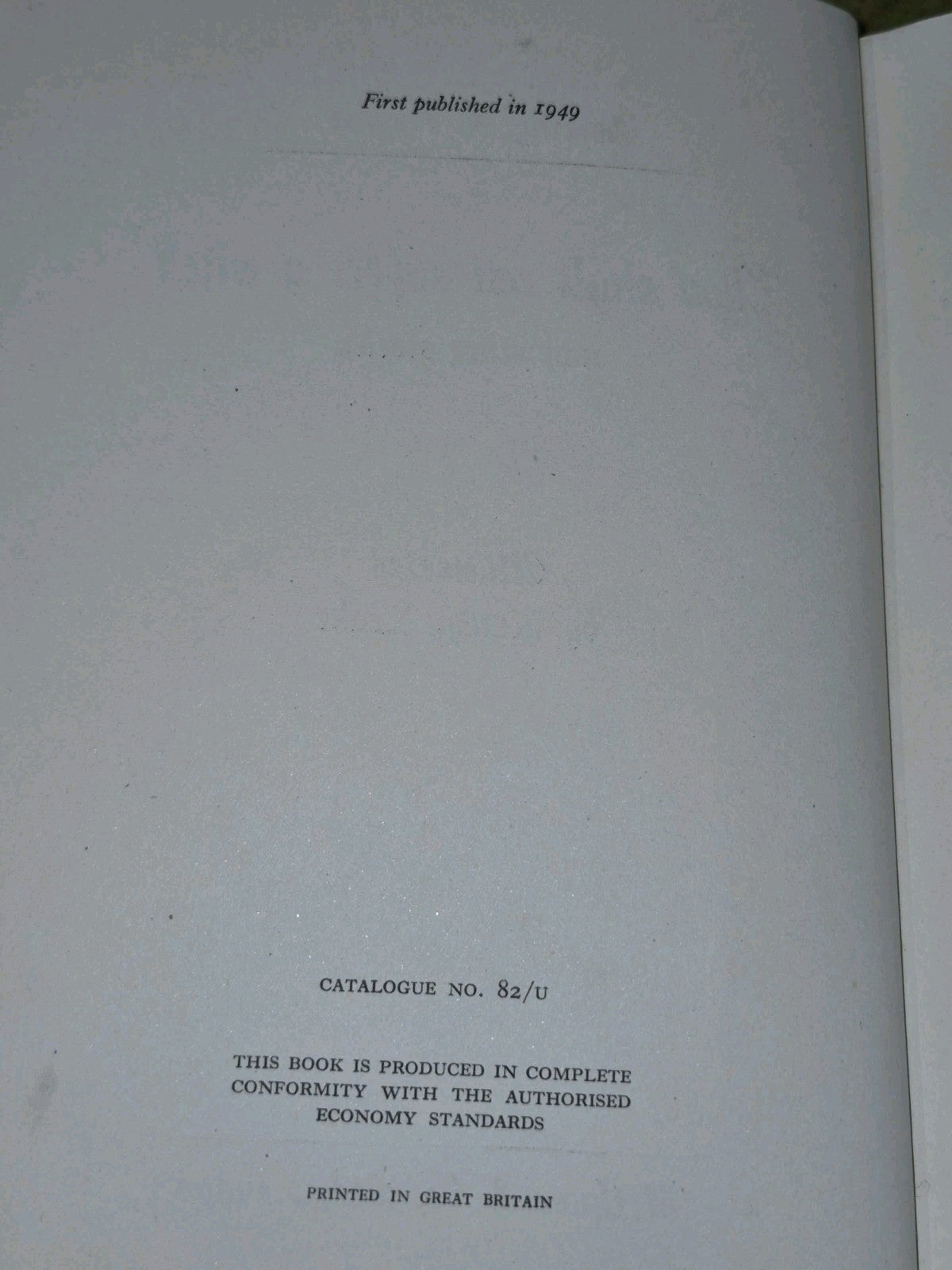 Thou Shalt Not Suffer A Witch and Other Stories Dorothy Haynes 19496