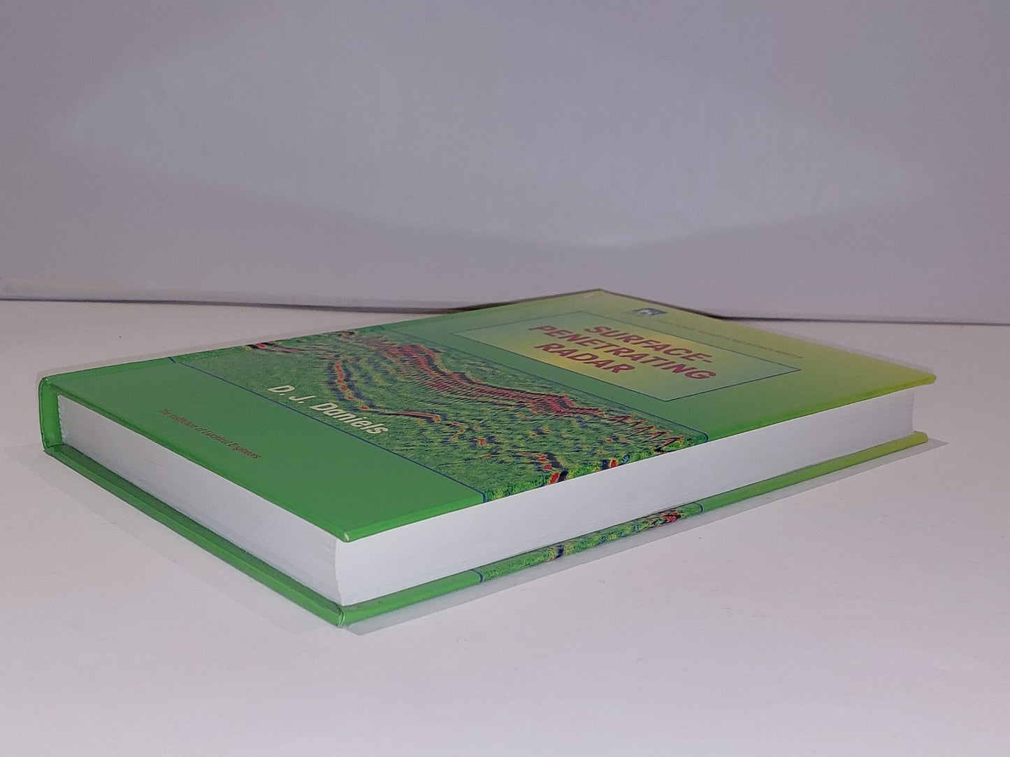 SurfacePenetrating Radar D. J. Daniels (1996)6