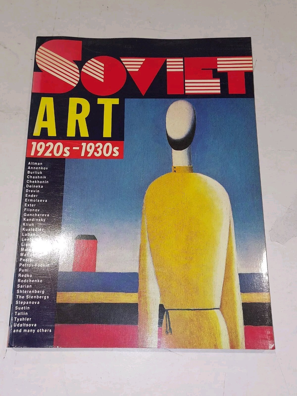 Soviet Art 1920s - 1930s Russian Museum, Leningrad (1988) Pb Book0