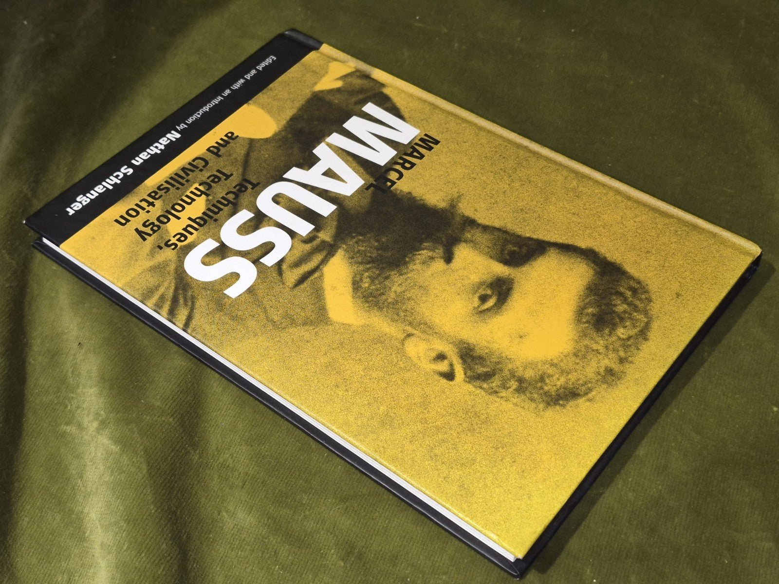 Techniques, Technology and Civilization (2006) Schlanger2