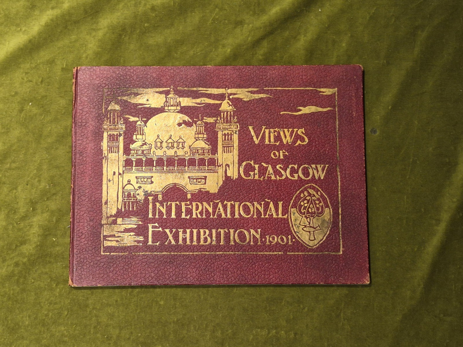 Photographic Souvenir Views of Glasgow International Exhibition 1901 T & R Annan0