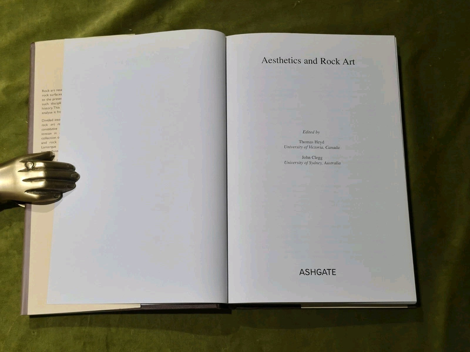 Aesthetics and Rock Art by Thomas Heyd & John Clegg - Hardback 3