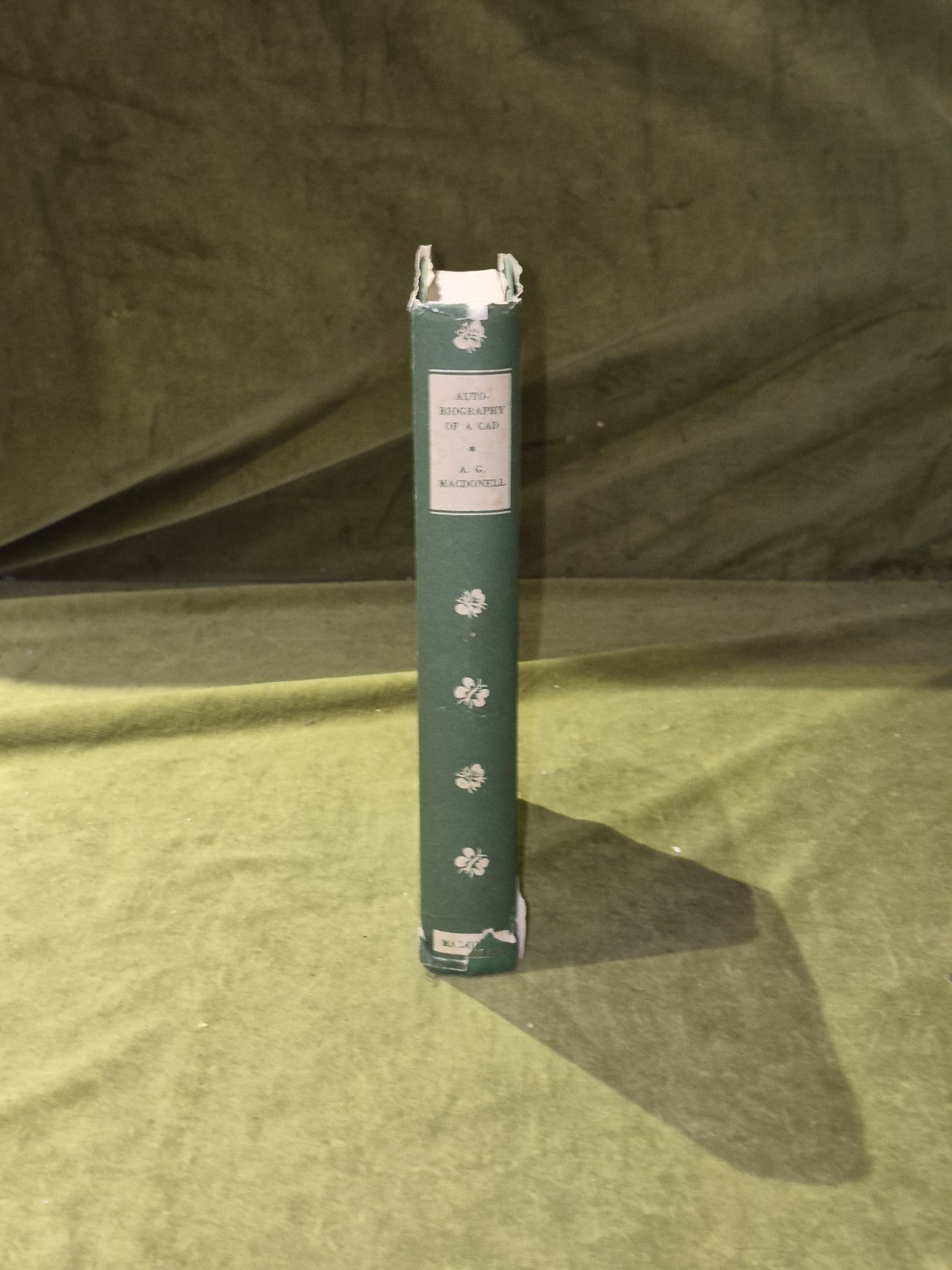 Autobiography of a Cad - A.G. Macdonell , Macmillan Modern Fiction Library 19512