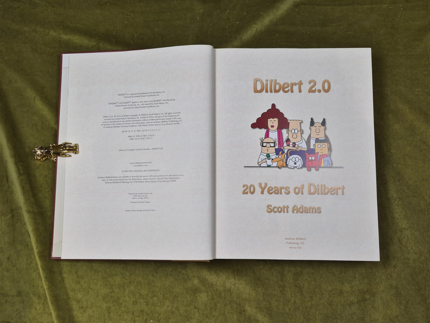 Dilbert 2.0: 20 Years of Dilbert Book Scott Adams Hardcover 2008 & Slip Case CD2