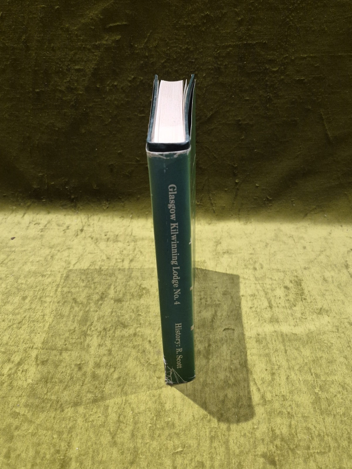 Glasgow Kilwinning Lodge No.4: A History 1735-1985 Roy Scott2