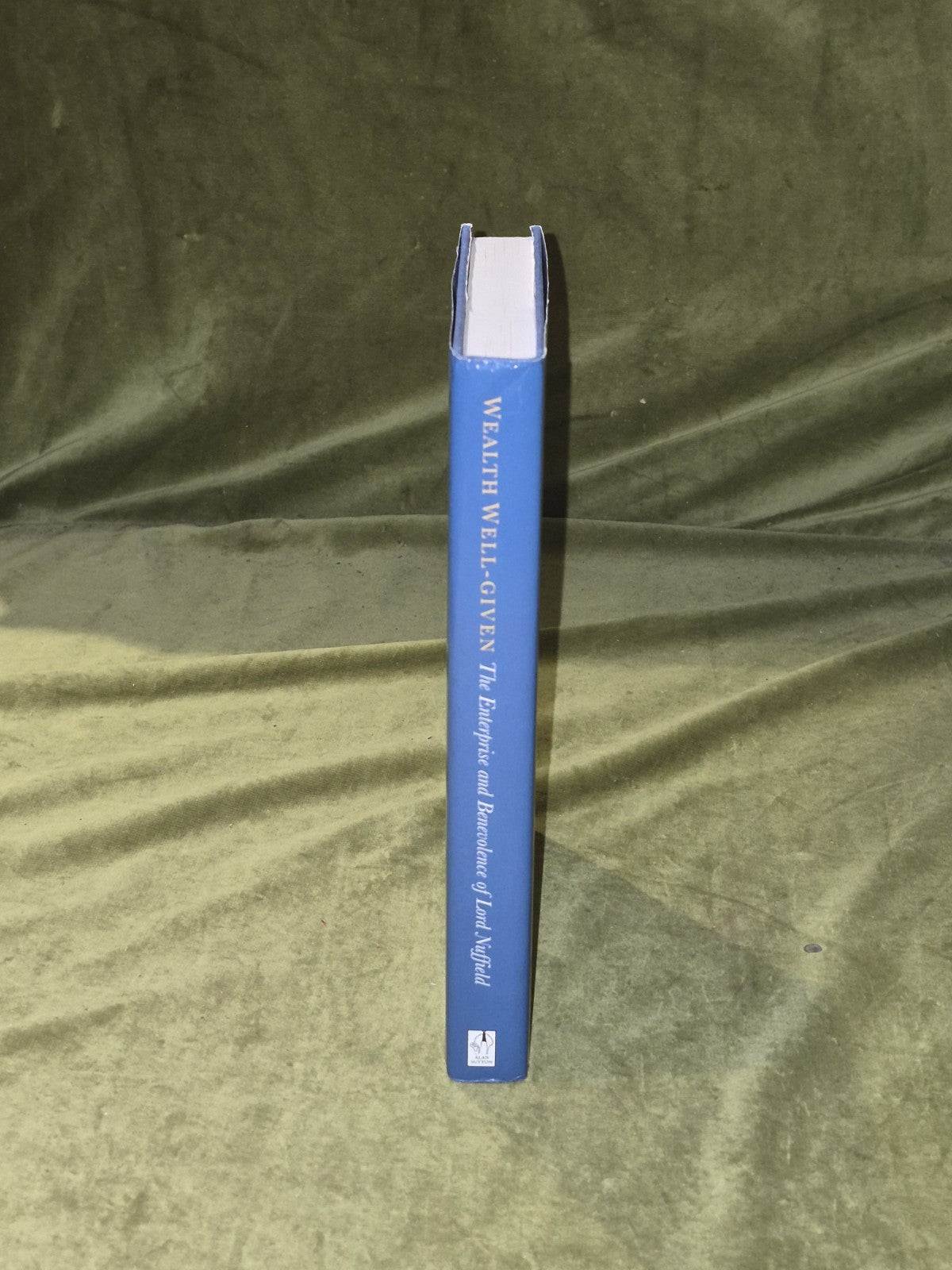 Wealth Well Given : Lord Nuffield - F John Minns , Alan Sutton 1994 1st HB DJ2