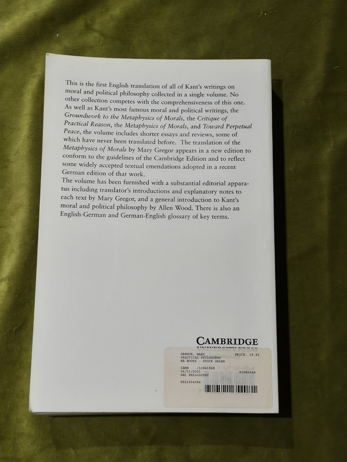 Practical Philosophy (The Cambridge Edition of the Works of Immanuel Kant)1