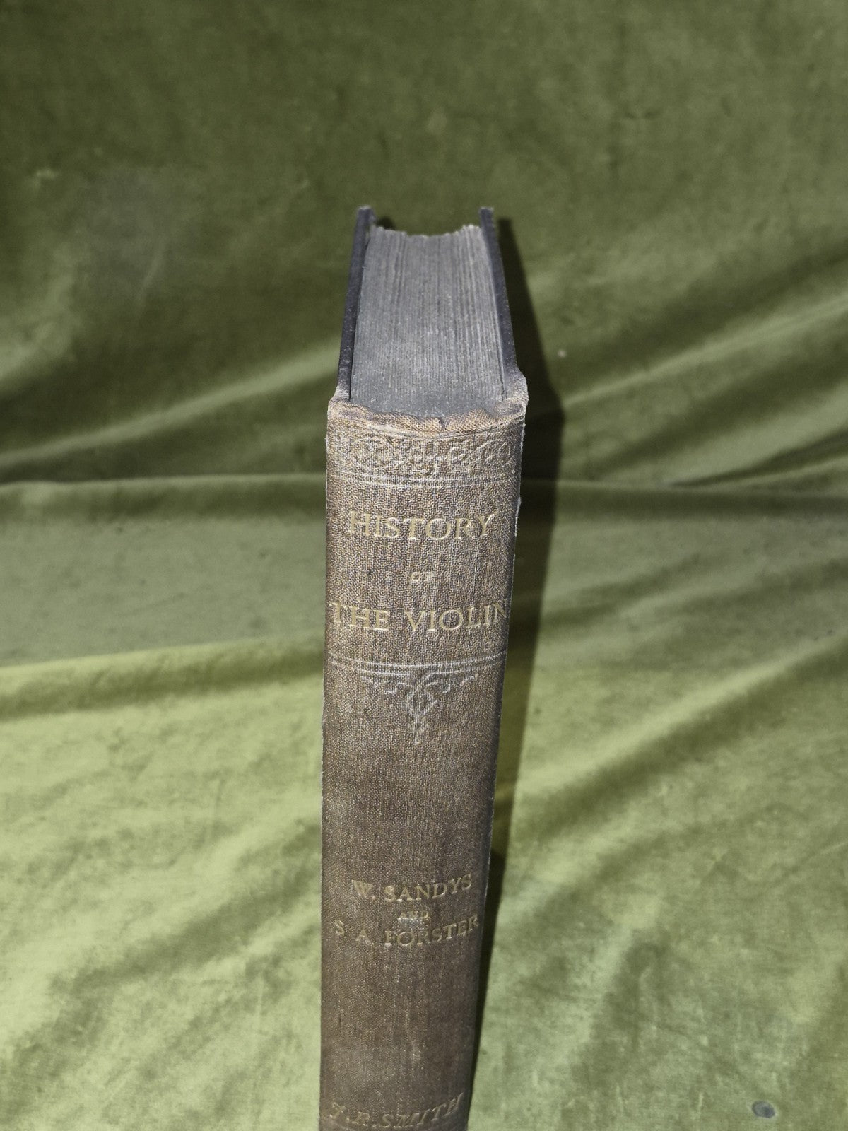 The History of the Violin and other Instruments - William Sandys , Simon Forster3