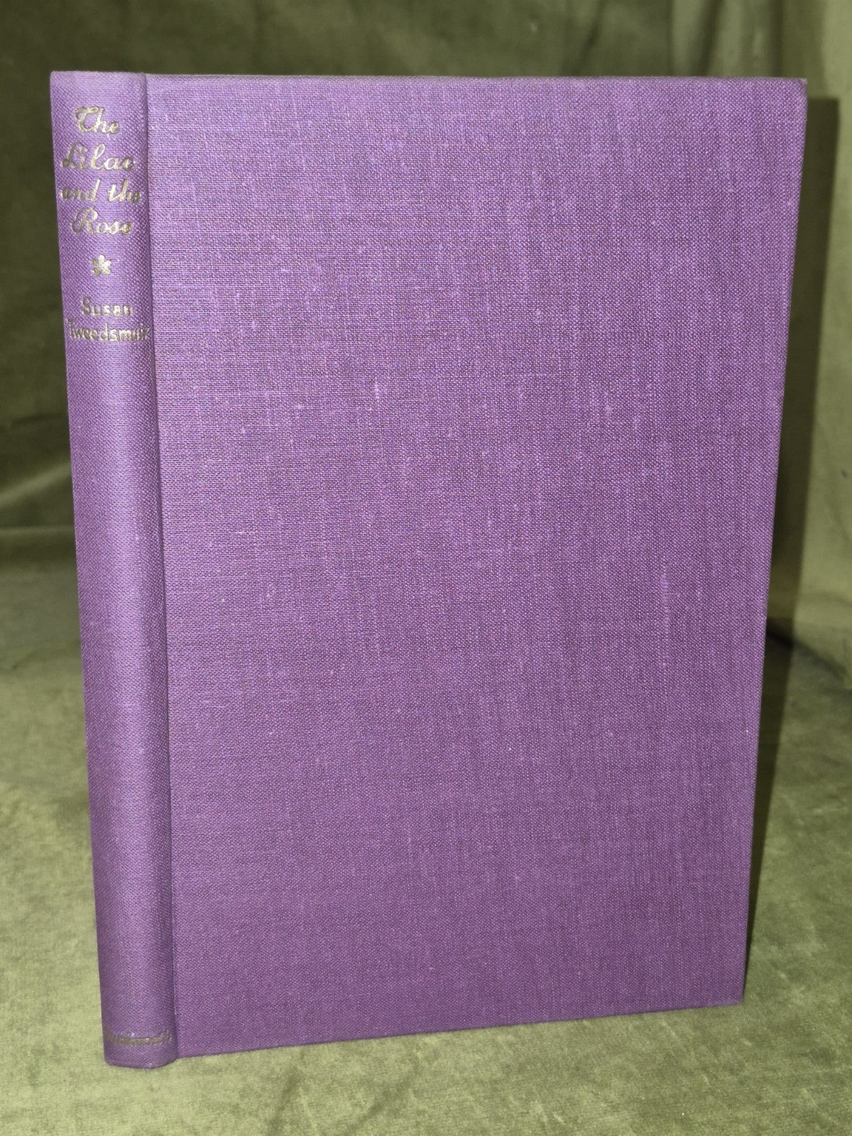 The Lilac and the Rose Susan Tweesmuir 1952 Dustjacket2