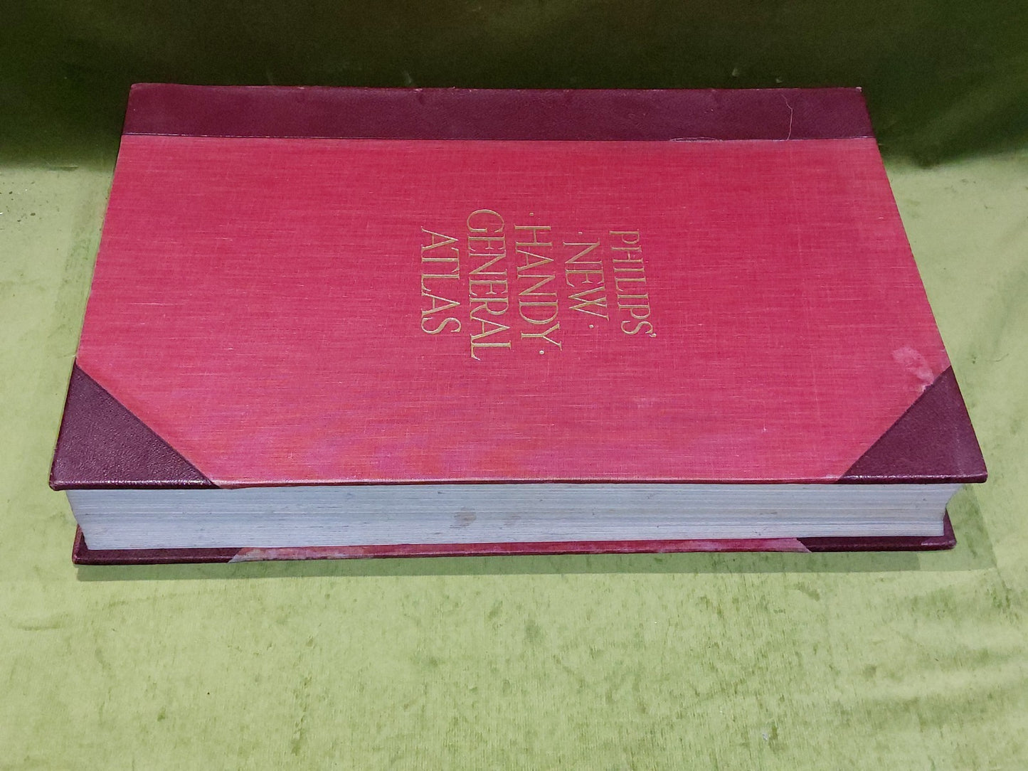 Philips' New Handy Atlas and Gazetteer  192113