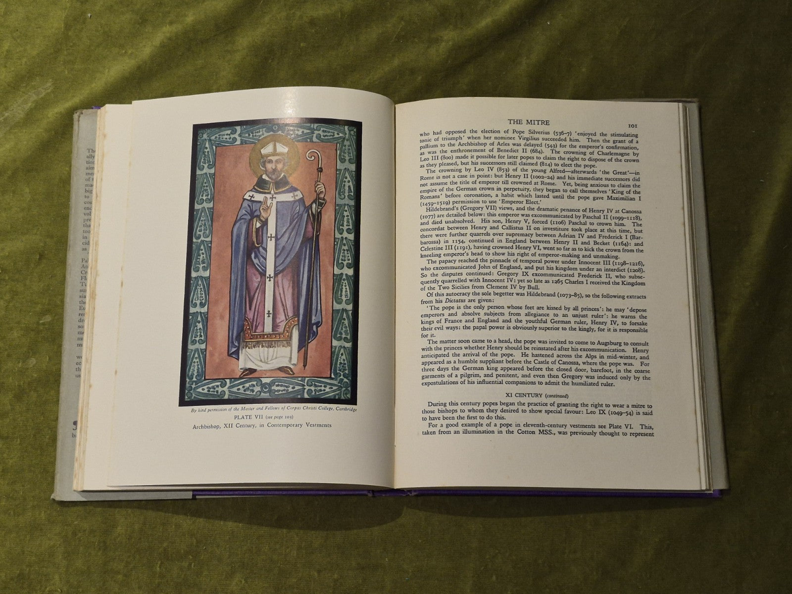 Church Vestments : Their Origin and Development - Herbert Norris 1st HB DJ 19497