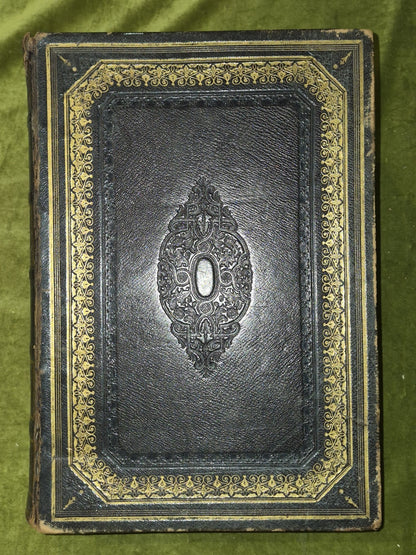 The Illustrated Family Bible John Brown 18401