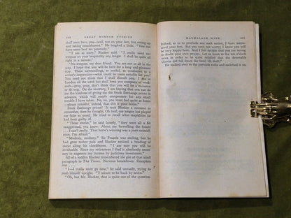 The Fontana Book of Great Horror Stories 1966 1st Ed Paperback7