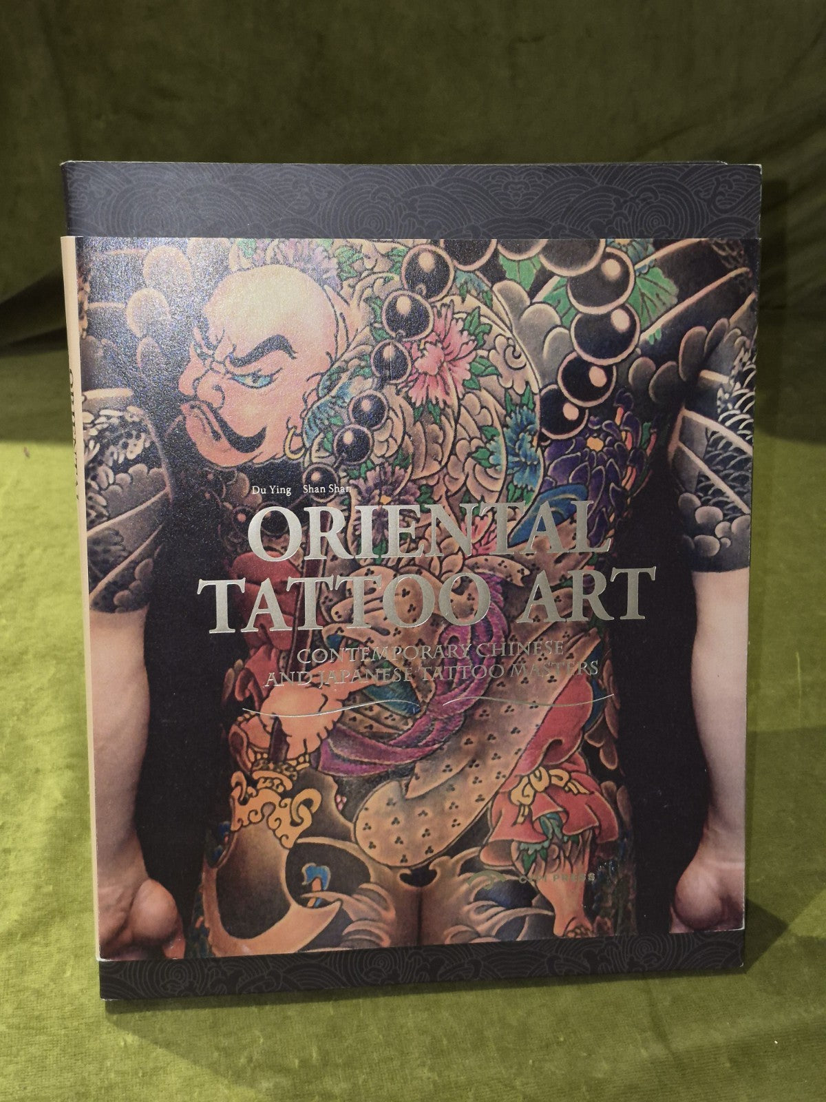 Oriental Tattoo Art: Contemporary Chinese and Japanese Tattoo Masters (2012)0