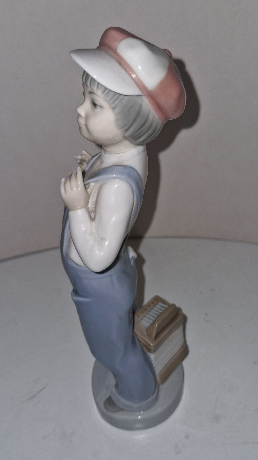 Lladro 4898 Porcelain Boy From Madrid H22cm Vgc3