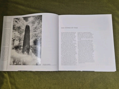 Megaliths the Ancient Stone Monuments of England & Wales David & Lai Ngan Corio4