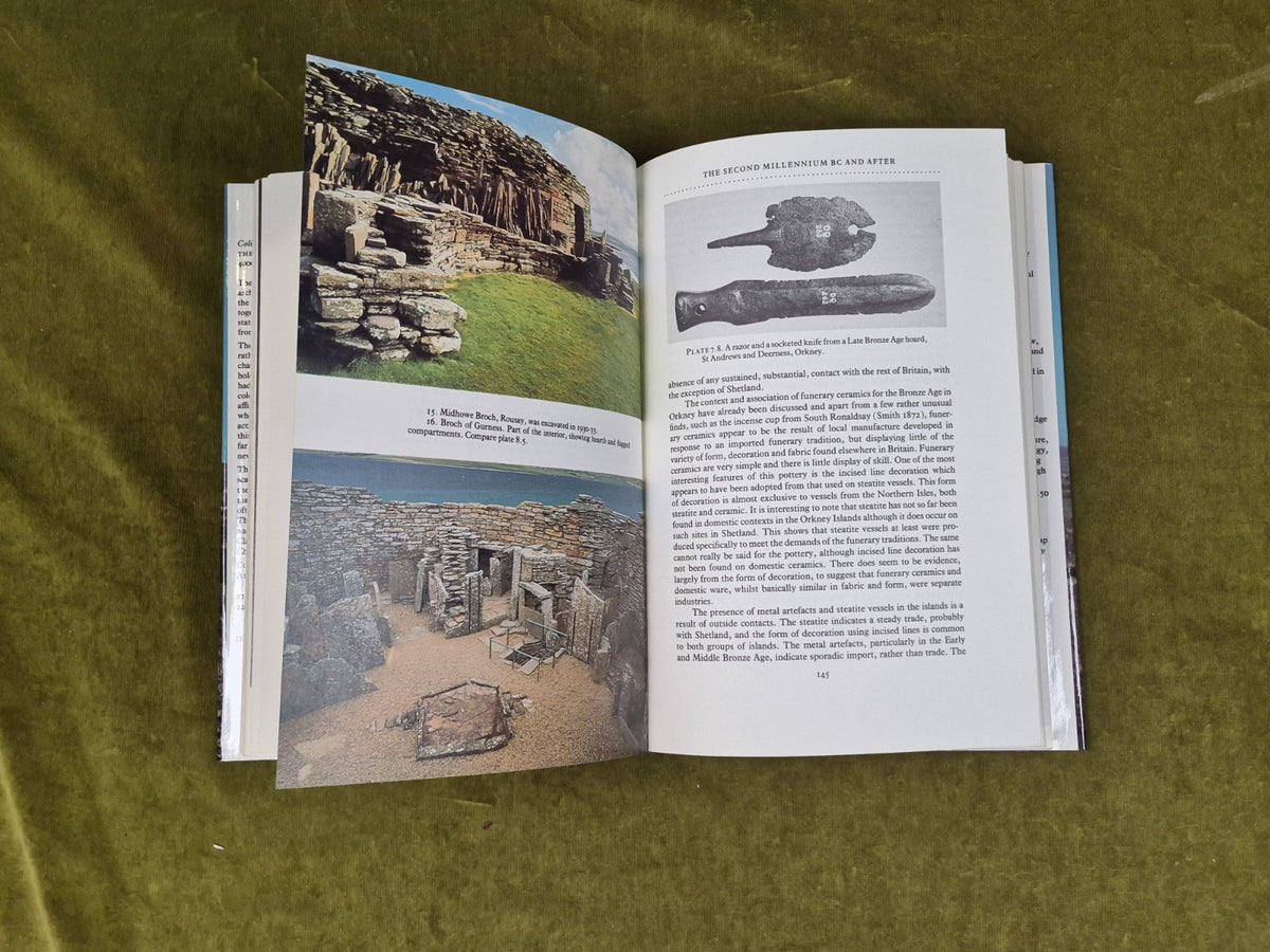The Prehistory of Orkney - Colin Renfrew , Edinburgh 19857