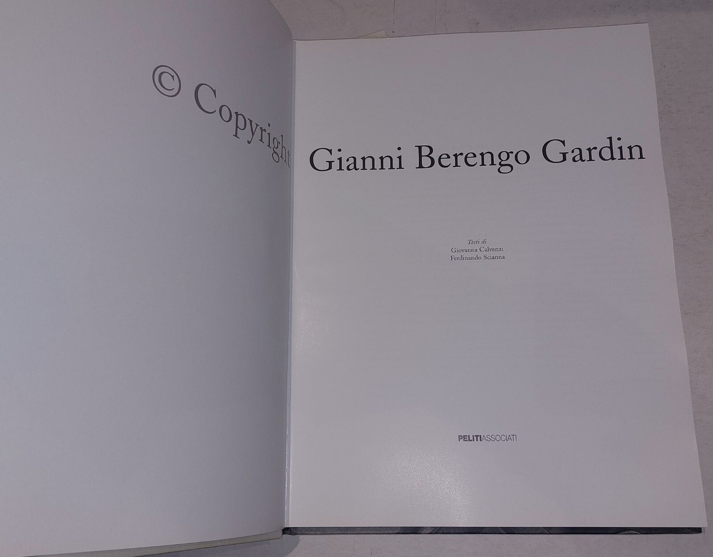 Copyright Gianna Berengo Gardin Fotografo (2001) Hb Book4