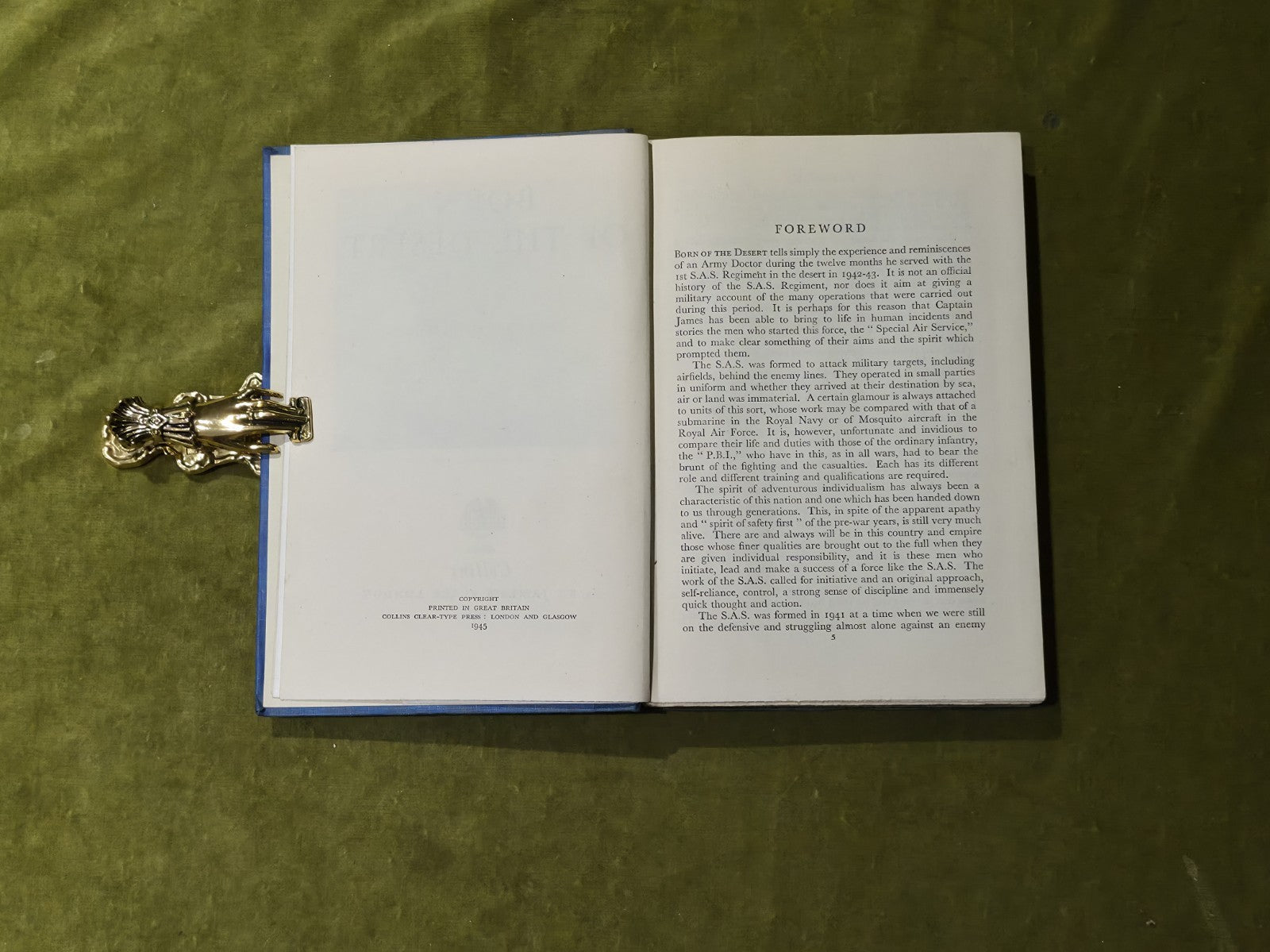 Born of the Desert - Malcolm James , Collins HB 19455